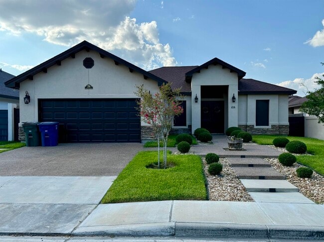 property at 216 Canyon Oak Dr