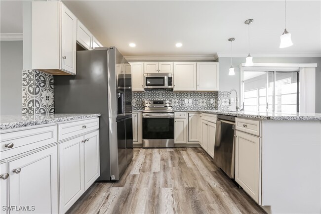 property at 4029 Holin Ln