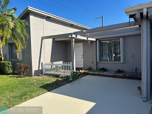 property at 14838 Wildflower Ln
