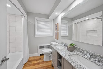 4014 Longford Dr in Cincinnati, OH - Building Photo - Building Photo