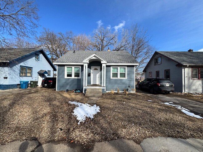 property at 516 Cutler St