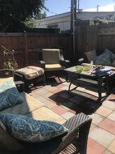 116 Paloma Ave, Unit 116C in Los Angeles, CA - Building Photo - Building Photo