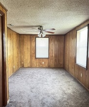501 W Park St in Hahira, GA - Building Photo - Building Photo