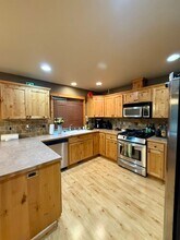 60813 Sawtooth Mountain Ln in Bend, OR - Building Photo - Building Photo