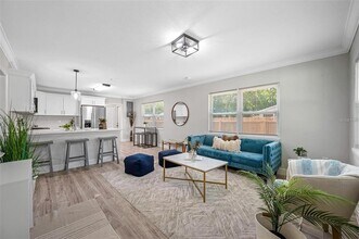 1901 E New Orleans Ave in Tampa, FL - Building Photo - Building Photo