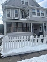 75 Pixlee Pl, Unit 1 in Bridgeport, CT - Building Photo