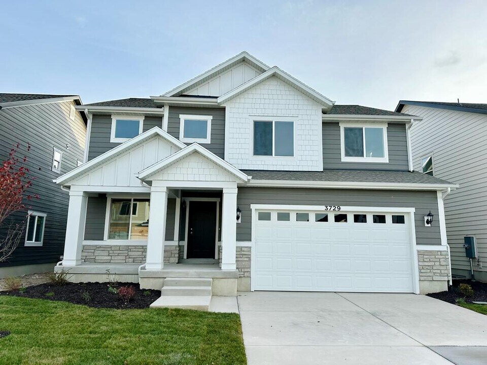 3729 W 1330 S in Lehi, UT - Building Photo