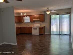 132 Park Rd in Interlachen, FL - Building Photo - Building Photo