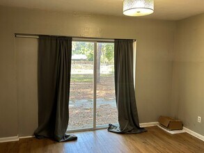 4129 NW 31 Terrace in Gainesville, FL - Building Photo - Building Photo