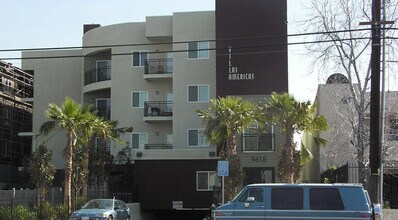 Villas Las Americas in Panorama City, CA - Building Photo - Building Photo