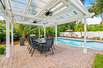 1300 SW 17th St in Fort Lauderdale, FL - Building Photo - Building Photo