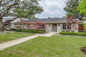 7208 Joyce Way in Dallas, TX - Building Photo - Building Photo
