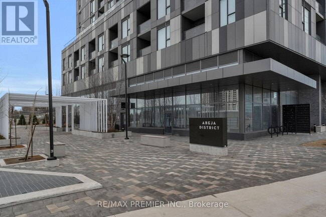 498 Caldari Rd in Vaughan, ON - Building Photo - Building Photo
