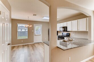 113 Brooke St in Hutto, TX - Building Photo - Building Photo