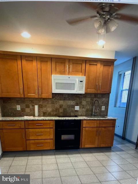 1425 Jackson St-Unit -1R in Philadelphia, PA - Building Photo