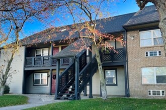 North Brook Apartments in Springfield, OH - Foto de edificio - Building Photo