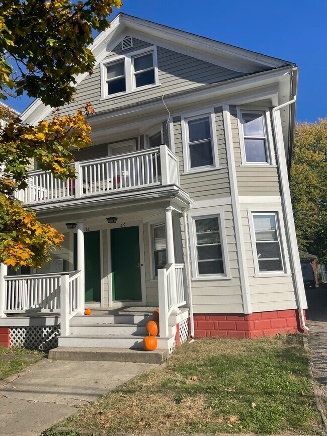 61 Pinehurst Ave Apartments and Nearby Providence Apartments For Rent