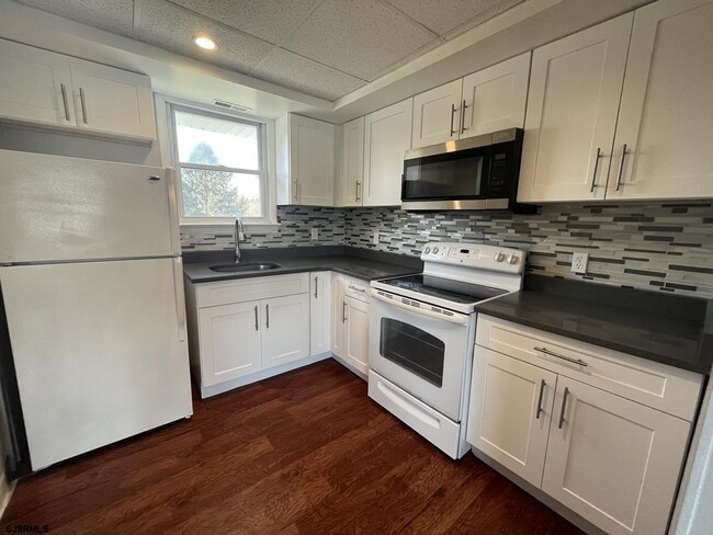 104 Minnetonka Ave in Absecon, NJ - Building Photo - Building Photo