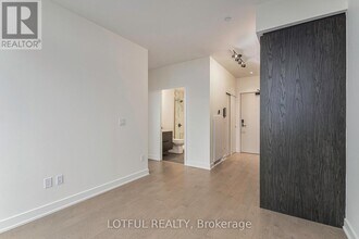 560-1560 Rideau St in Ottawa, ON - Building Photo - Building Photo