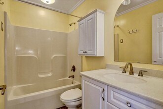 195 Langdon Farm Cir in Odenton, MD - Building Photo - Building Photo