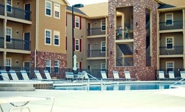 Latitude Lexington in Lexington, KY - Foto de edificio - Other