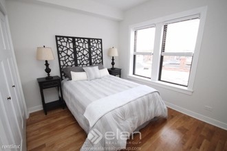 2209 W Eastwood Ave-Unit -Apt 1S in Chicago, IL - Building Photo - Building Photo