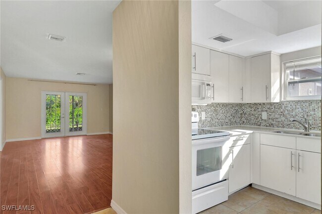 714 111th Ave N in Naples, FL - Building Photo - Building Photo