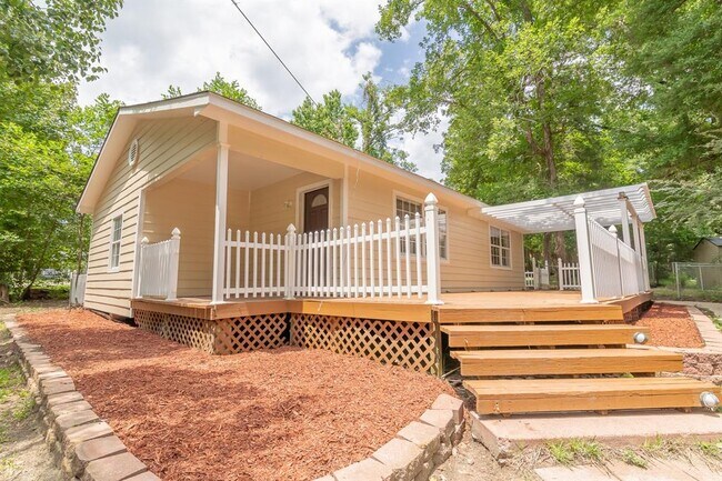 11257 S Lake Shore Dr in Conroe, TX - Building Photo - Building Photo