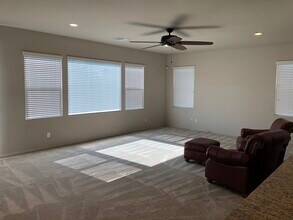 30426 Cowboy Ln in Menifee, CA - Building Photo - Building Photo