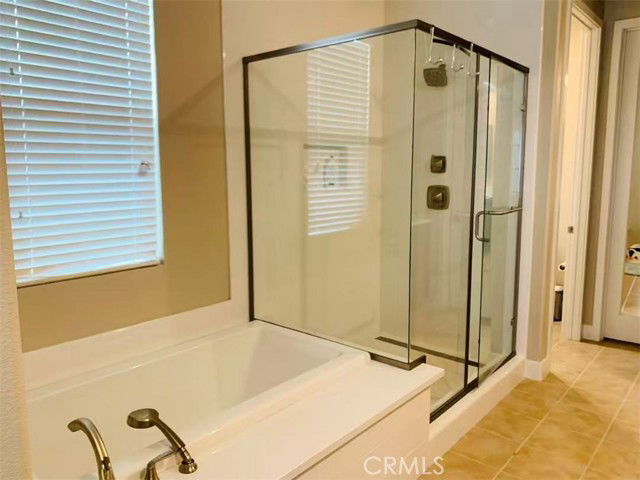 170 Scale in Irvine, CA - Building Photo - Building Photo