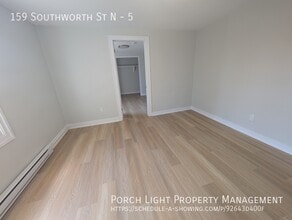 159 Southworth St N in Welland, ON - Building Photo - Building Photo