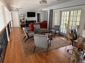 27 Deer Path in Quogue, NY - Building Photo - Building Photo