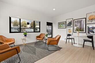 Terre at Bradley in El Cajon, CA - Foto de edificio - Building Photo