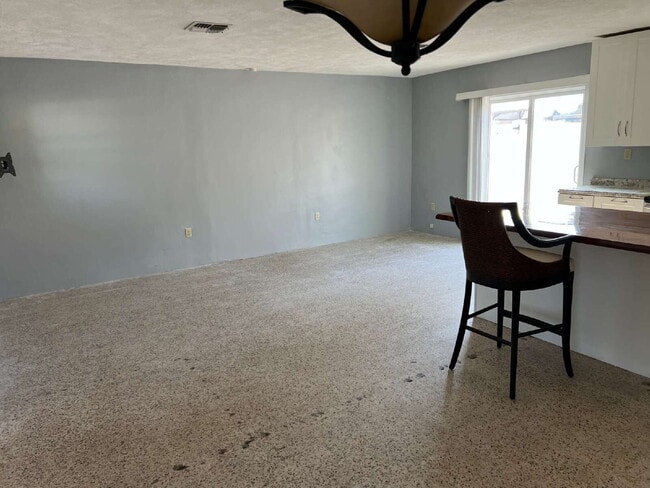 1148 Harbor Dr in North Fort Myers, FL - Building Photo - Building Photo