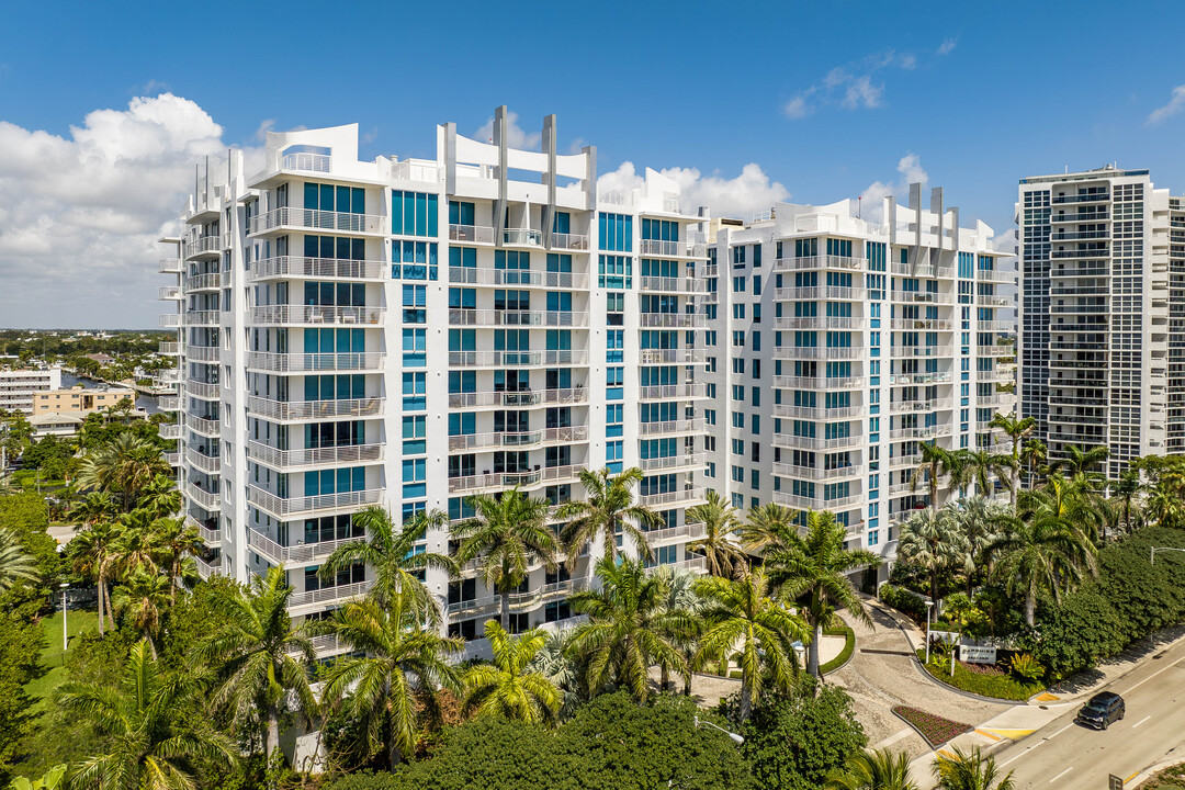 Sapphire Condos in Fort Lauderdale, FL - Building Photo