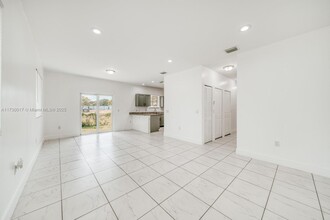 14708 NE 7th Ave, Unit 14708 in Miami, FL - Building Photo - Building Photo