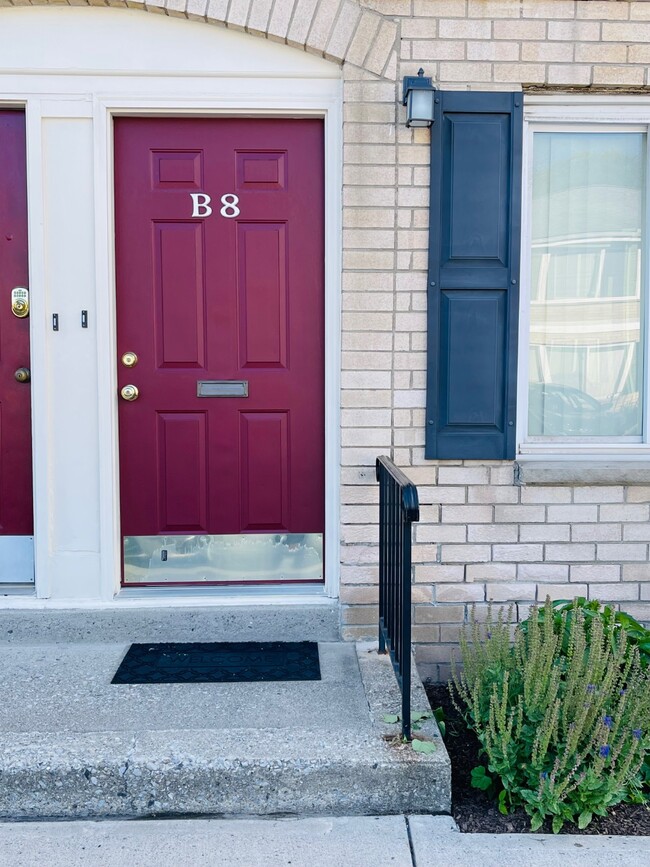 property at 250 Beechwood Ave