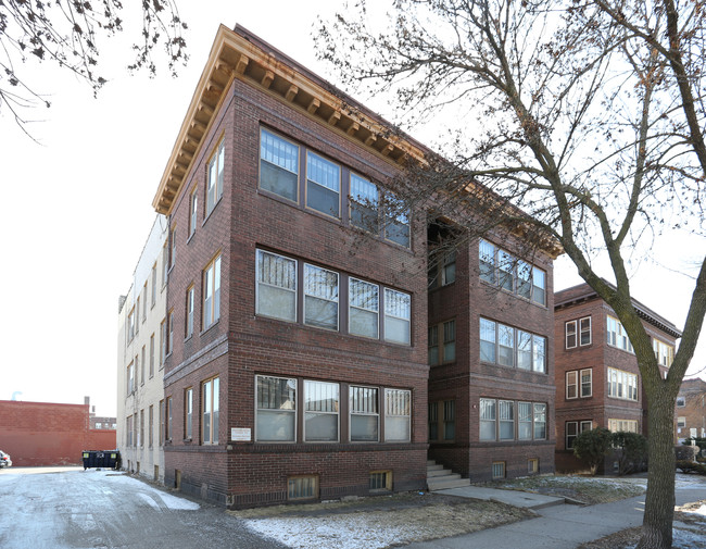 1937 Aldrich Ave S in Minneapolis, MN - Building Photo - Building Photo