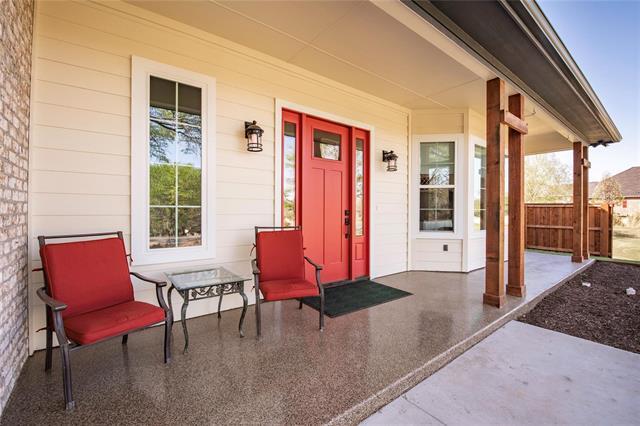 6603 Westover Dr in Granbury, TX - Building Photo - Building Photo