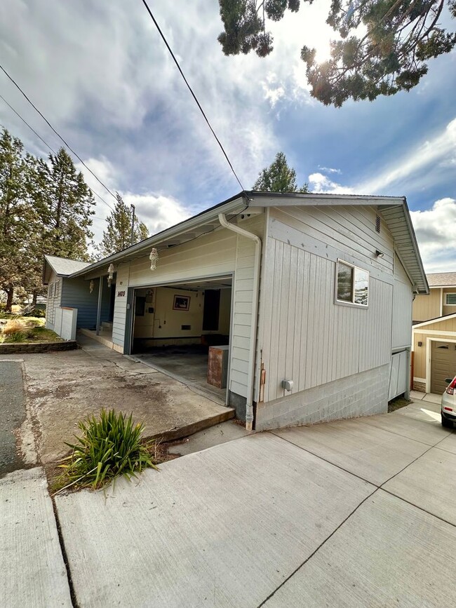 1409 NW Portland Ave in Bend, OR - Building Photo - Building Photo