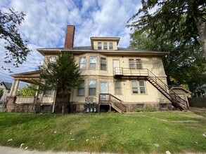 271 Sherman Ave in New Haven, CT - Building Photo - Building Photo