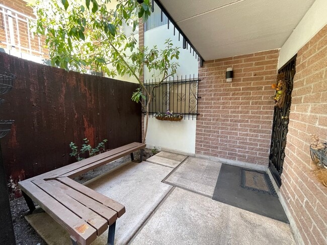 property at 3940 E Timrod St