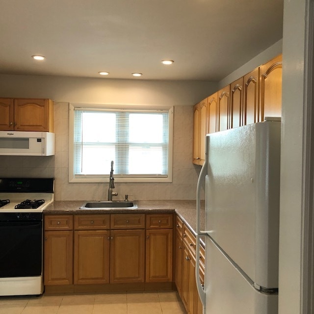 85 Van Buren Ave, Unit #2 in Metuchen, NJ - Building Photo - Building Photo