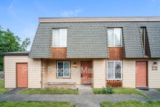 8584 SE 72nd Ave in Portland, OR - Building Photo - Building Photo