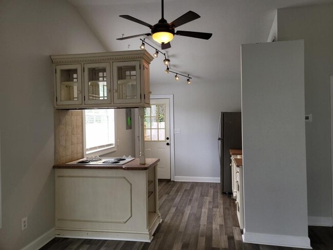 18499 Shady Side Dr in Brooksville, FL - Building Photo - Building Photo