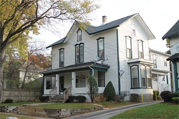 637 Central Ave in Beloit, WI - Building Photo - Building Photo