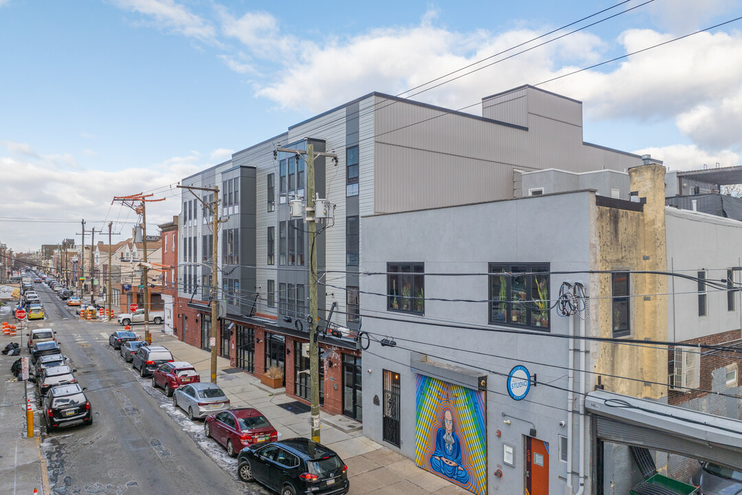 Federal Flats in Philadelphia, PA - Building Photo