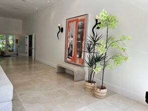 16815 Bajio Rd in Encino, CA - Building Photo - Building Photo