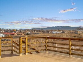 29 Comanche Dr in Santa Fe, NM - Building Photo - Building Photo