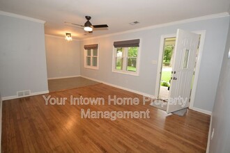 1222 Crestwood Dr SE in Atlanta, GA - Building Photo - Building Photo